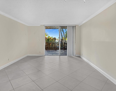 1421 S Ocean Boulevard - Photo Thumbnail 9