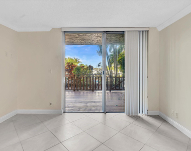 1421 S Ocean Boulevard - Photo Thumbnail 12