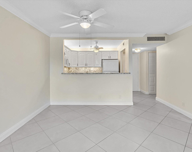 1421 S Ocean Boulevard - Photo Thumbnail 11