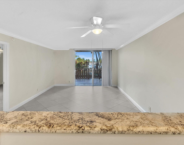 1421 S Ocean Boulevard - Photo Thumbnail 8