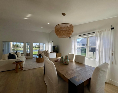 2650 Neaton Court - Photo Thumbnail 7