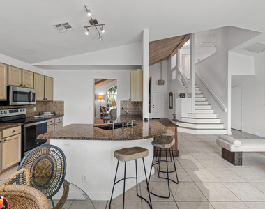 2650 Fairway Cove Court - Photo Thumbnail 16