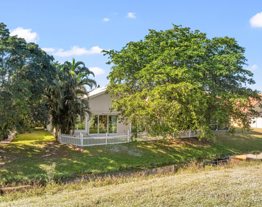 2650 Fairway Cove Court - Photo Thumbnail 43
