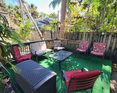 618 Sw 14th Terrace - Photo Thumbnail 8