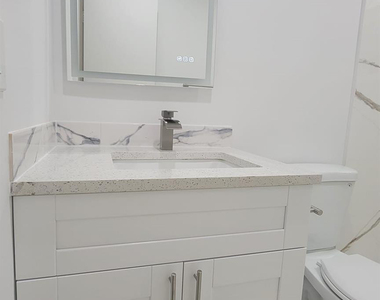618 Sw 14th Terrace - Photo Thumbnail 3