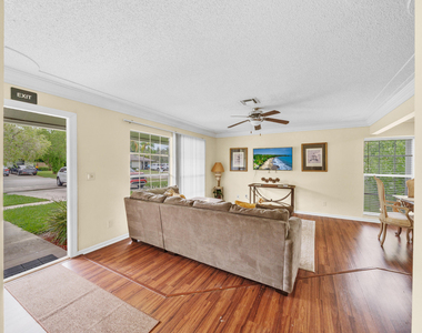 1350 Riverside Circle - Photo Thumbnail 34