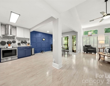 222 Riverview Terrace - Photo Thumbnail 9
