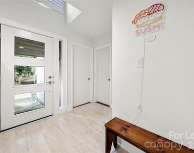 222 Riverview Terrace - Photo Thumbnail 3