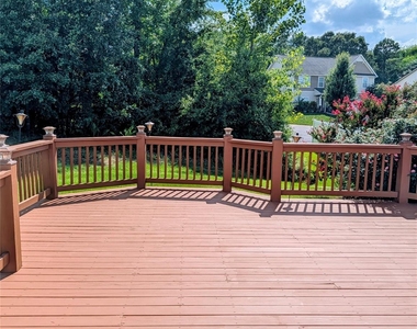 4031 Huntley Glen Drive - Photo Thumbnail 5