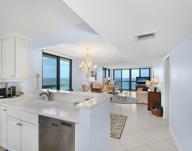 9940 S Ocean Drive - Photo Thumbnail 7