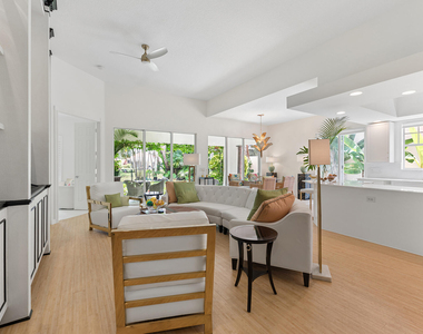 7808 Quida Drive - Photo Thumbnail 3