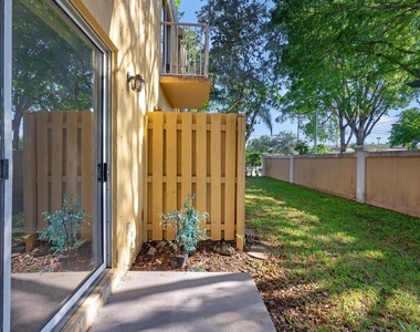 4080 Nw 90th Avenue - Photo Thumbnail 33