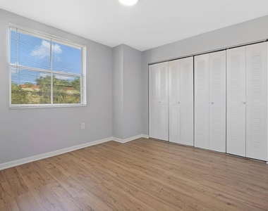 4080 Nw 90th Avenue - Photo Thumbnail 21