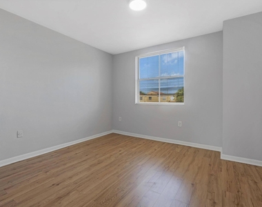 4080 Nw 90th Avenue - Photo Thumbnail 19