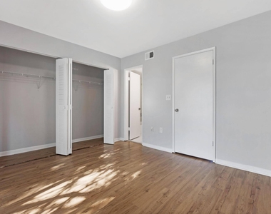 4080 Nw 90th Avenue - Photo Thumbnail 16