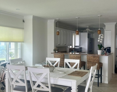 175 Se Saint Lucie Boulevard - Photo Thumbnail 4