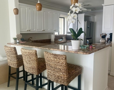 175 Se Saint Lucie Boulevard - Photo Thumbnail 3