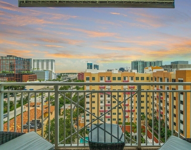 480 Hibiscus Street - Photo Thumbnail 28