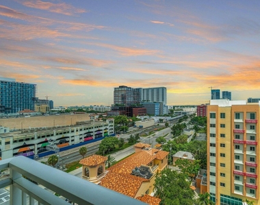 480 Hibiscus Street - Photo Thumbnail 29