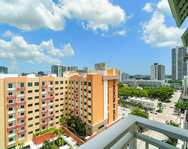 480 Hibiscus Street - Photo Thumbnail 25