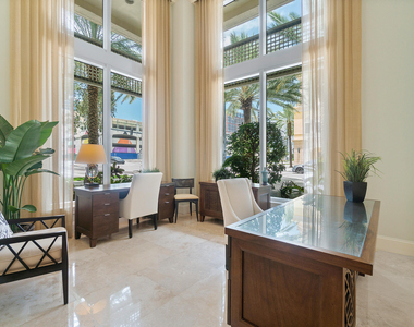 480 Hibiscus Street - Photo Thumbnail 5