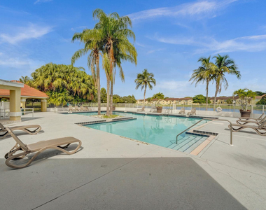 12650 Vista Isles Drive - Photo Thumbnail 40
