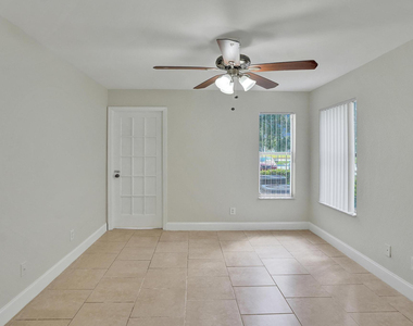 12650 Vista Isles Drive - Photo Thumbnail 10
