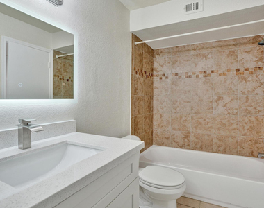 12650 Vista Isles Drive - Photo Thumbnail 20