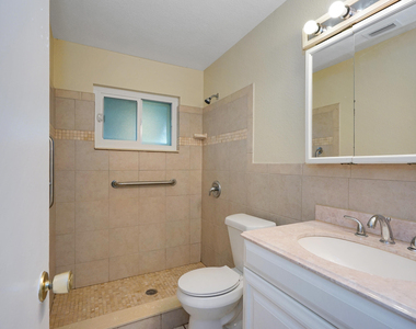2716 Sw 46th Street - Photo Thumbnail 11