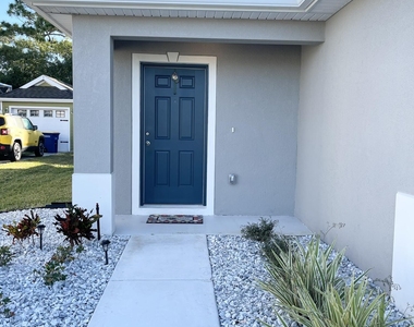 3368 N Park Drive - Photo Thumbnail 2