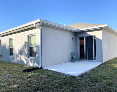 3368 N Park Drive - Photo Thumbnail 19