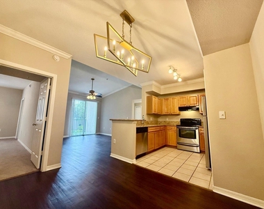 15145 Michelangelo Boulevard - Photo Thumbnail 2