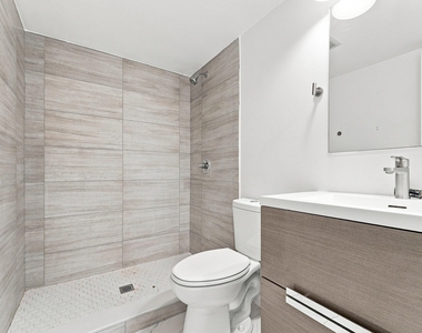 3101 Oakland Shores Drive - Photo Thumbnail 13