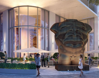 801 S Miami Avenue - Photo Thumbnail 3