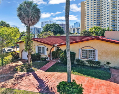3304 Se 11th Street - Photo Thumbnail 5