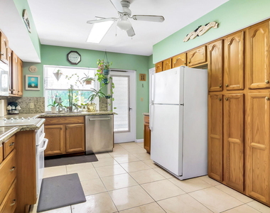 3304 Se 11th Street - Photo Thumbnail 20