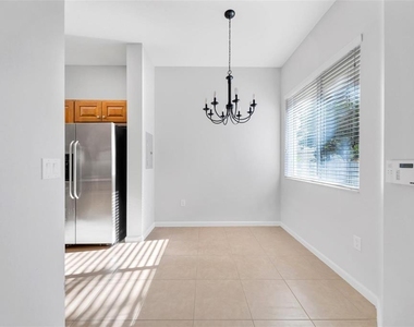 3600 Oaks Clubhouse - Photo Thumbnail 2