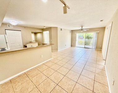 181 Sw Palm Drive - Photo Thumbnail 7
