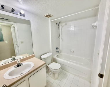 181 Sw Palm Drive - Photo Thumbnail 12