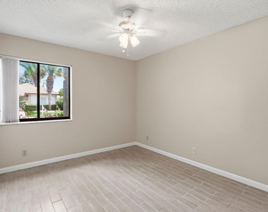 6170 Bay Isles Drive - Photo Thumbnail 14