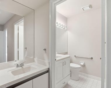 6170 Bay Isles Drive - Photo Thumbnail 26
