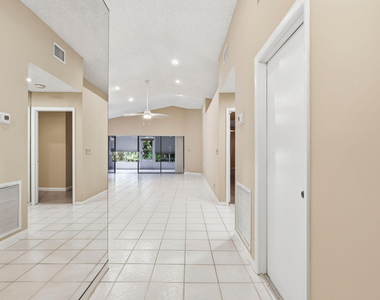 6170 Bay Isles Drive - Photo Thumbnail 3