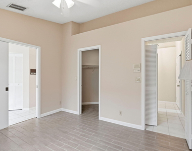6170 Bay Isles Drive - Photo Thumbnail 11
