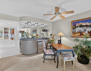 1021 Hillsboro Mile - Photo Thumbnail 30