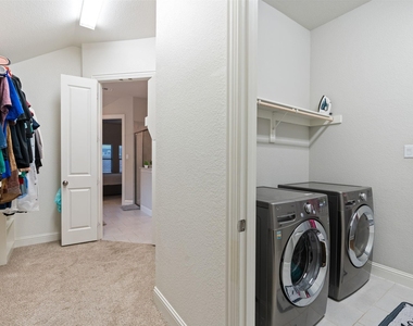 225 Lariat Trail - Photo Thumbnail 25