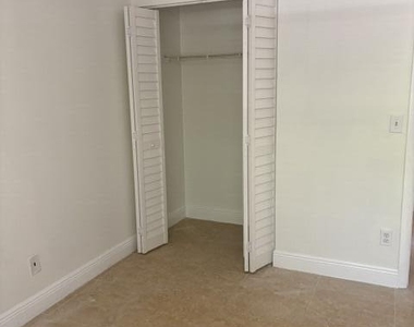 11524 Nw 45th Street - Photo Thumbnail 14