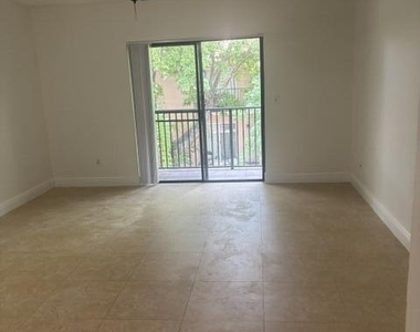 11524 Nw 45th Street - Photo Thumbnail 8