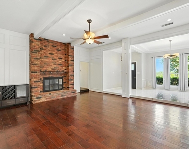 7938 Fair Oaks Avenue - Photo Thumbnail 2