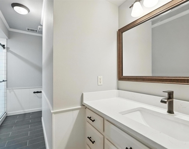 7938 Fair Oaks Avenue - Photo Thumbnail 15