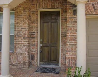 13951 Veranda Court - Photo Thumbnail 2